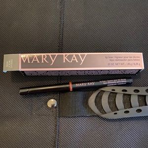 Mary Kay Chocolate Lip Liner